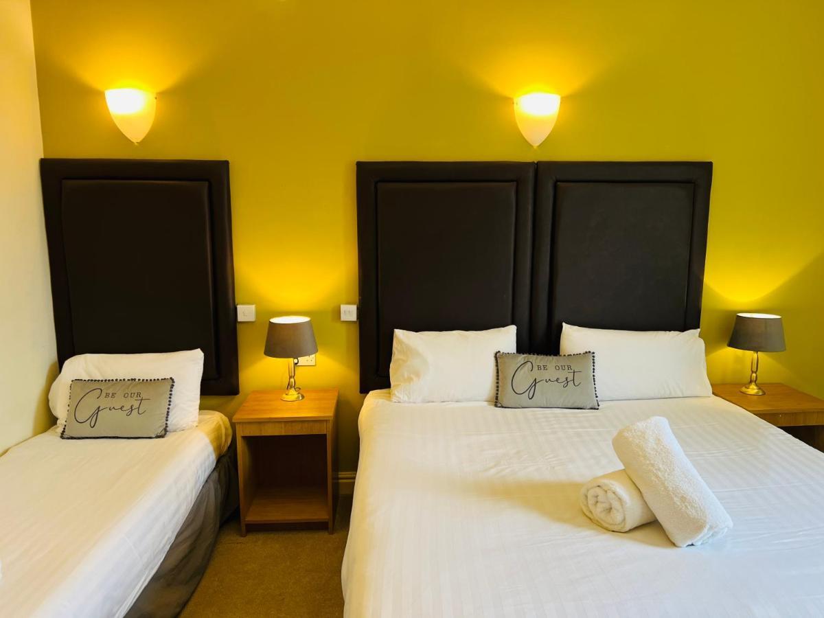 Heath Cottage Hotel Dewsbury Ngoại thất bức ảnh