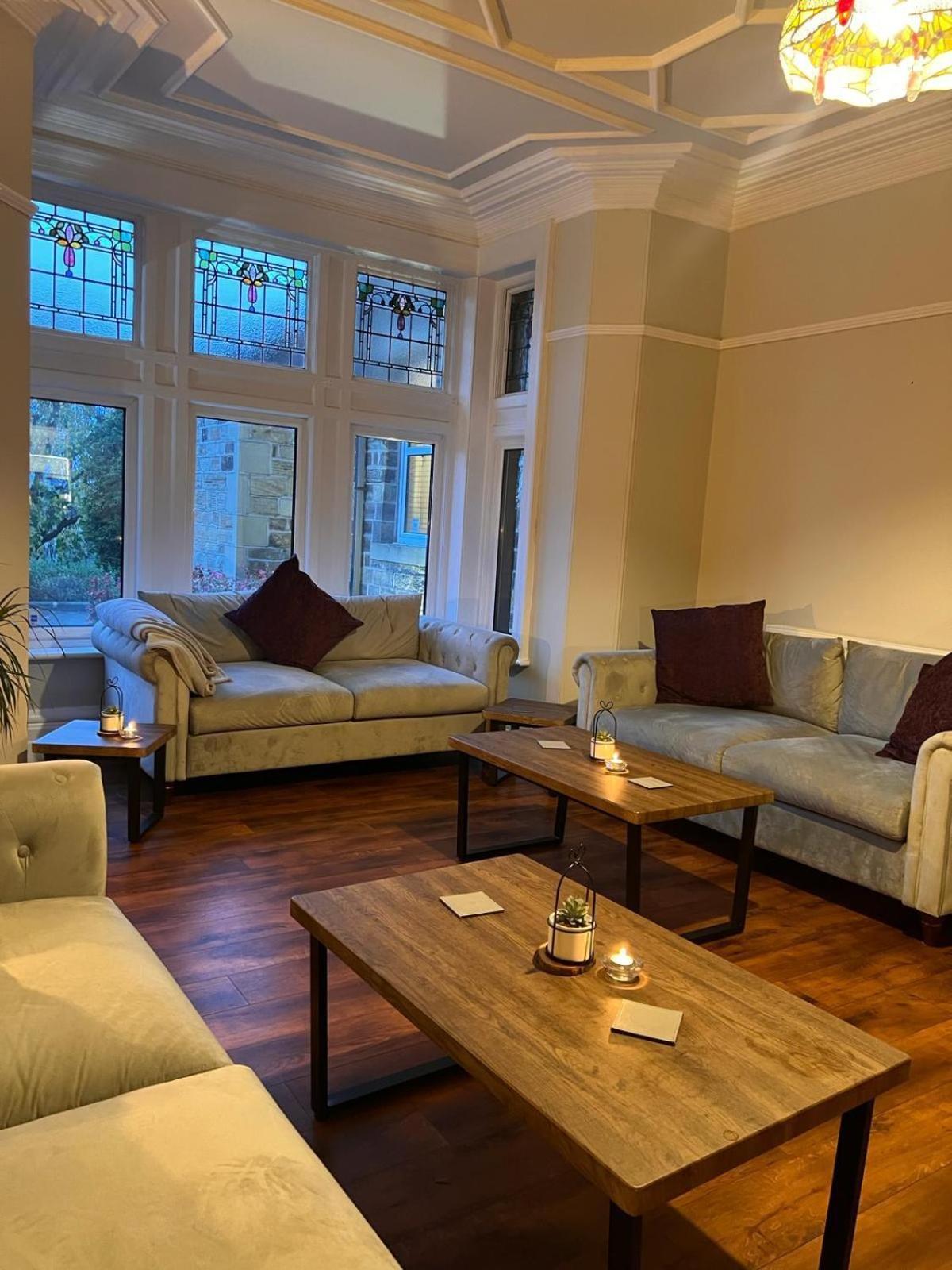 Heath Cottage Hotel Dewsbury Ngoại thất bức ảnh