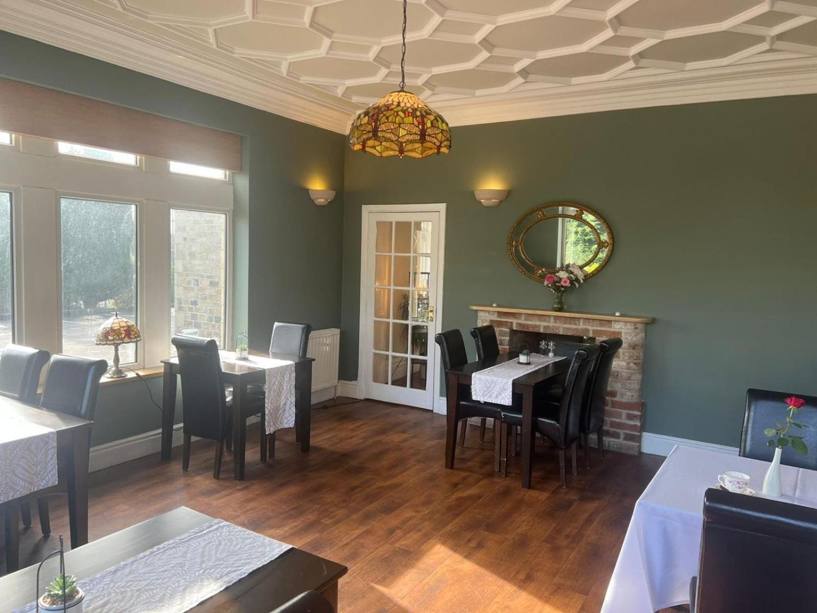 Heath Cottage Hotel Dewsbury Ngoại thất bức ảnh