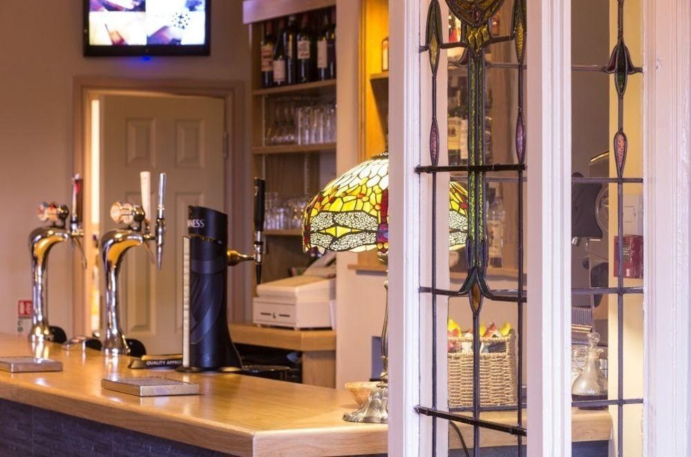 Heath Cottage Hotel Dewsbury Ngoại thất bức ảnh