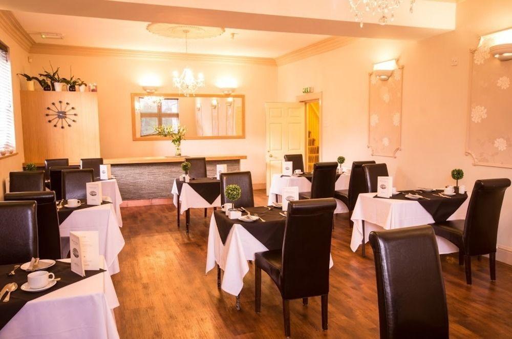 Heath Cottage Hotel Dewsbury Ngoại thất bức ảnh